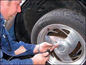 �尲�Cе�x܇�P�ޏ͙C�F(xi��n)���D